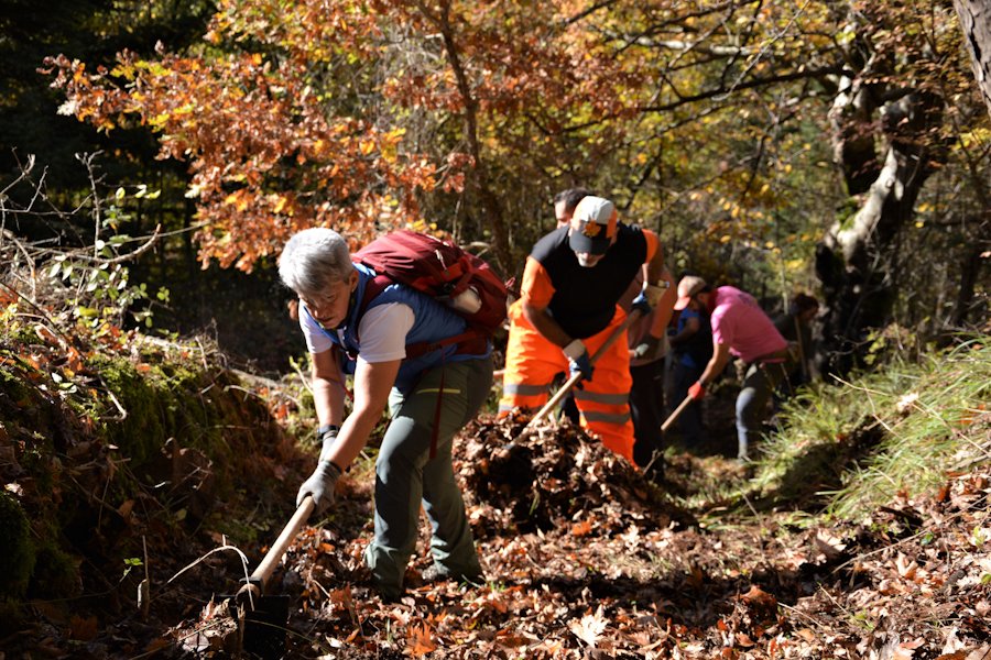 Evrytania, Domnista / 2 day volunteering program / path maintenance