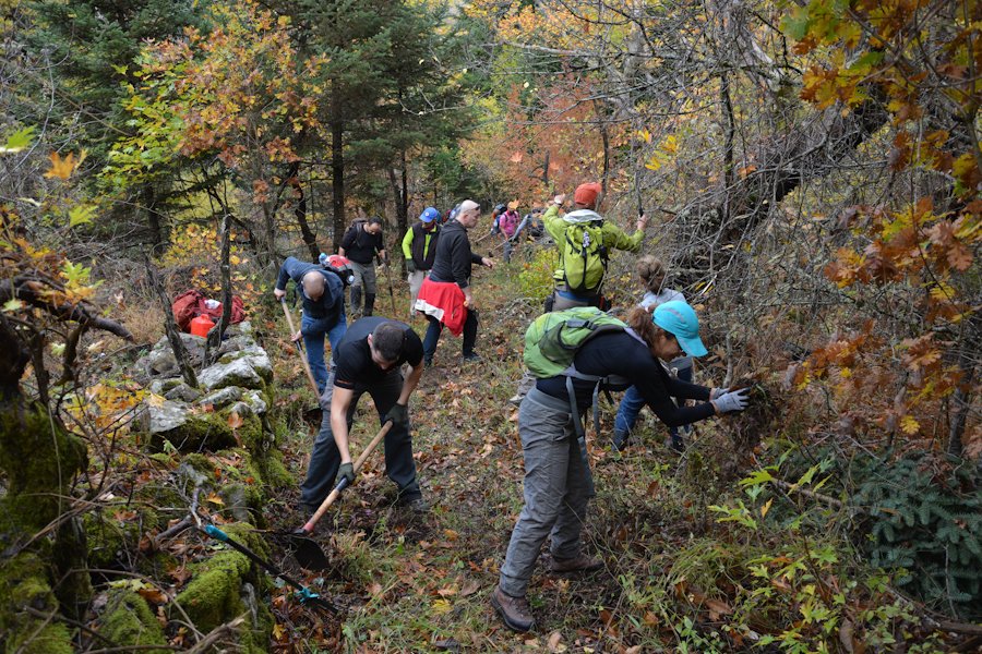 Evrytania, Domnista / 2 day volunteering program / path maintenance