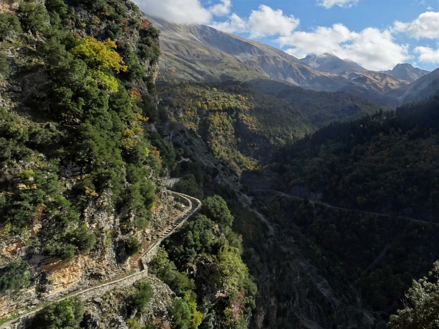 Paths stitching at Peristeri mt / Matsouki - Vyliza`s monastery - Kalarrytes - Valtoneri 