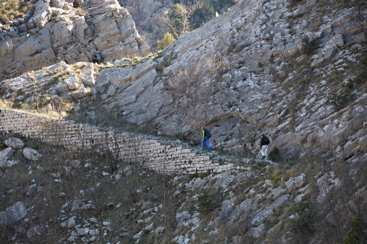 Εντοπισμός διαδρομής στην κοιλάδα του Αχελώου / Σκάλα Κορλίγκα - Σκαρπάρι - κρεμαστή Γέφυρα Αχελώου 