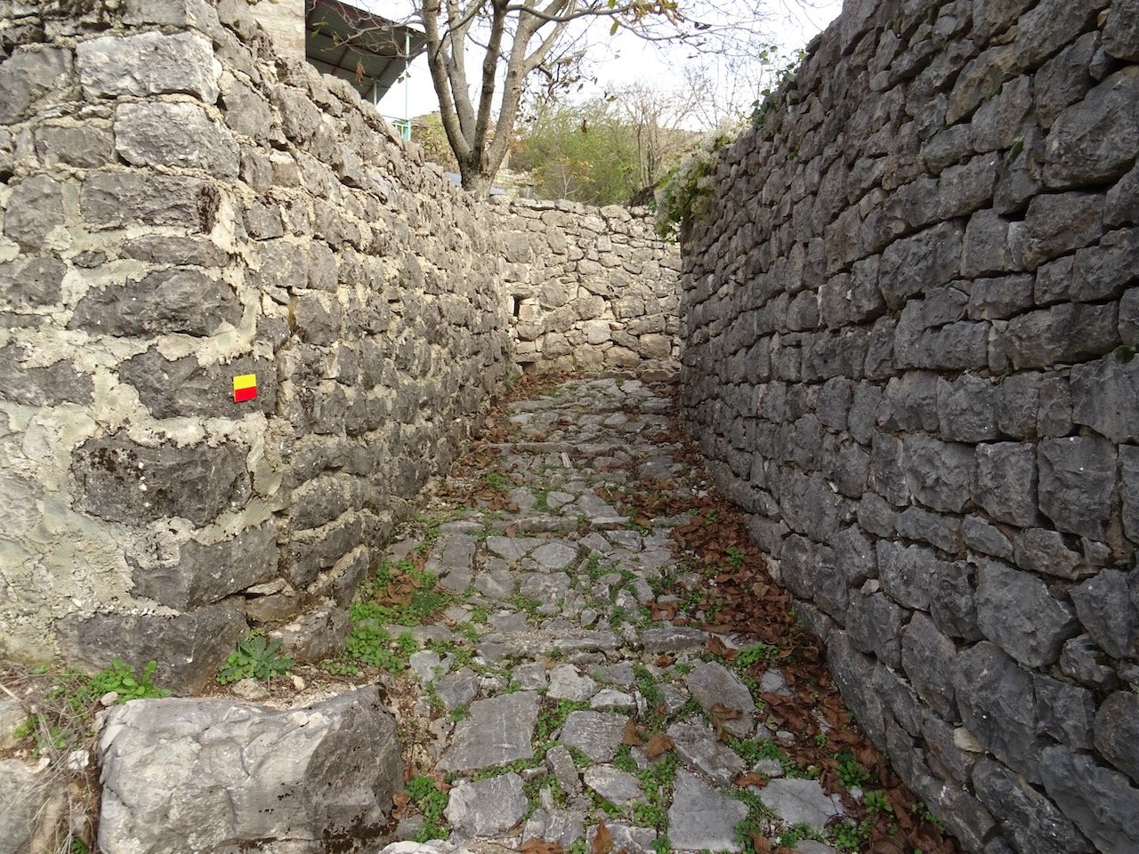 Paths stitching at Peristeri mt / Matsouki - Vyliza`s monastery - Kalarrytes - Valtoneri 