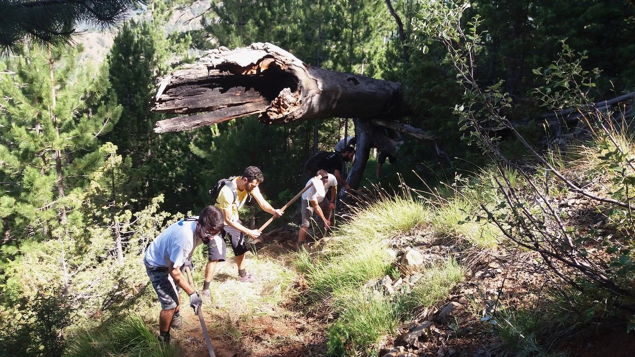 Συντήρηση εγκαταλελειμμένου τμήματος του Ε6 / Β. Πίνδος - Γομάρα / Διήμερο Εθελοντισμού με Λ.Ο.Π. Πατρών