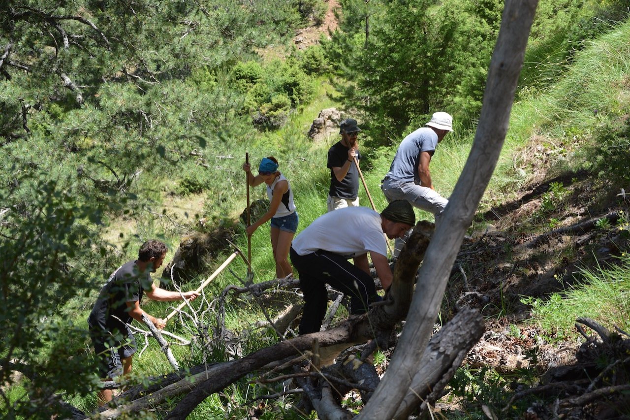 Συντήρηση εγκαταλελειμμένου τμήματος του Ε6 / Β. Πίνδος - Γομάρα / Διήμερο Εθελοντισμού με Λ.Ο.Π. Πατρών