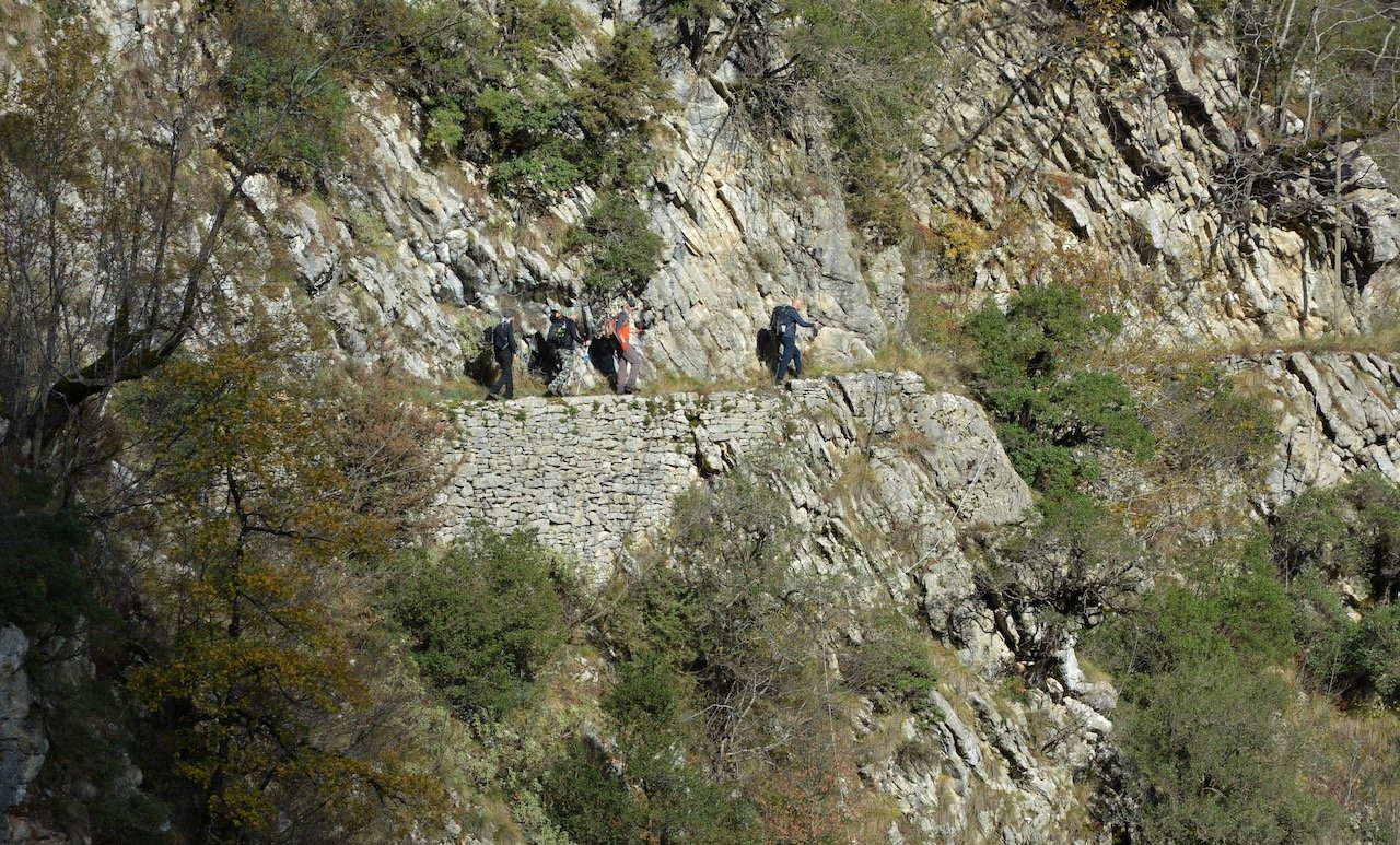 Western Agrafa, / Agrafiotis river (Karvasaras) - Epiniana - Asprorema 14km / Central Pindos