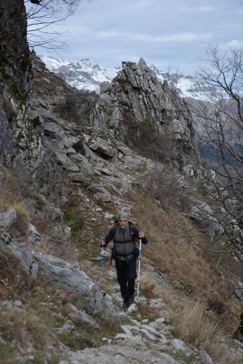 Tzoumerka mt / Stavros Hut - Xerakas - Skarpari (Acheloos river)