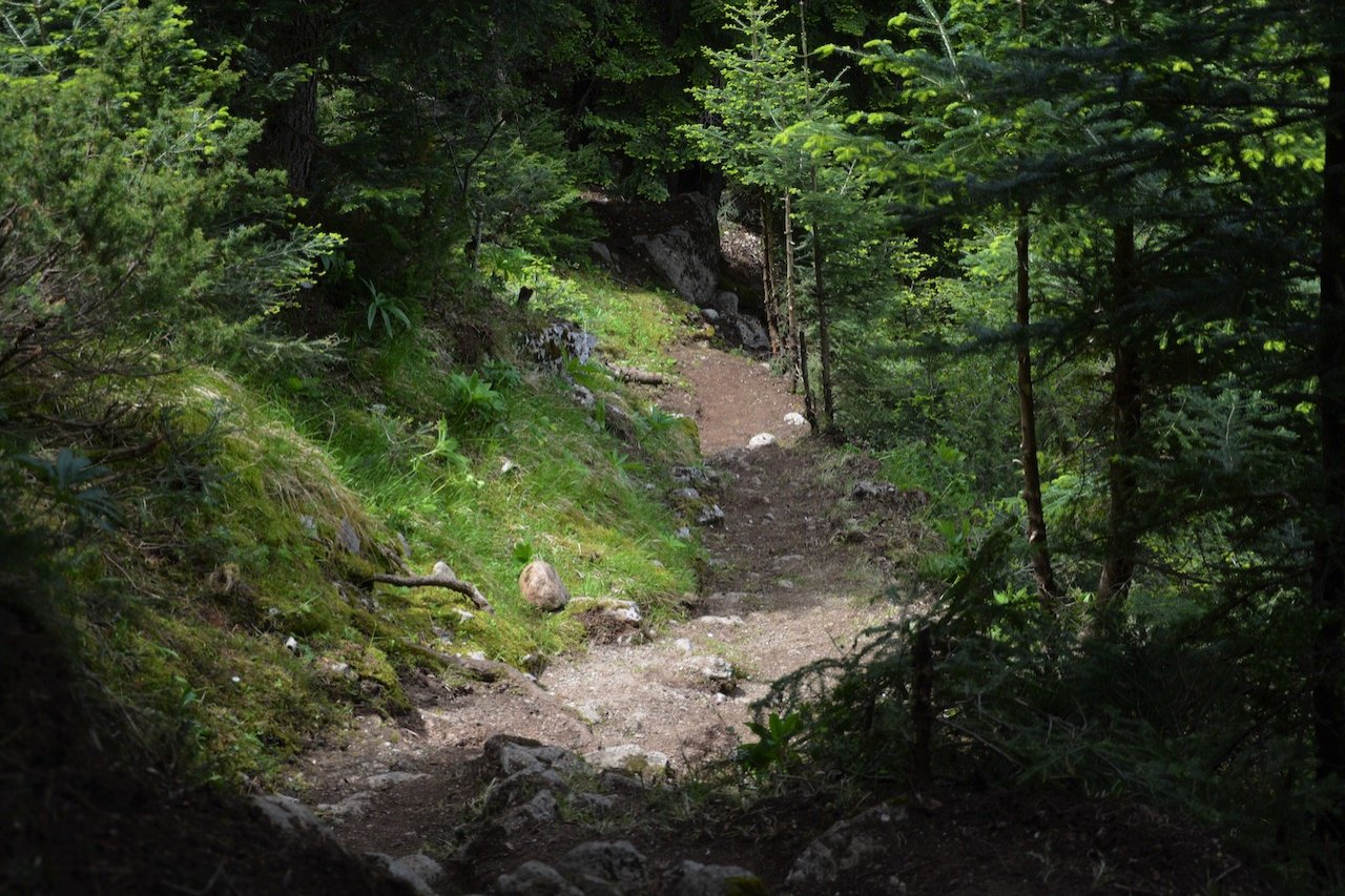 Southern Tzoumerka / Stavros Hut - Theodoriana - Souda waterfalls 