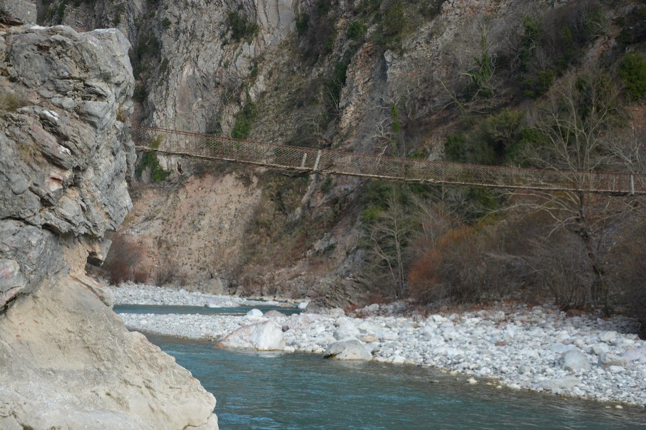 Εντοπισμός διαδρομής στην κοιλάδα του Αχελώου / Σκάλα Κορλίγκα - Σκαρπάρι - κρεμαστή Γέφυρα Αχελώου 