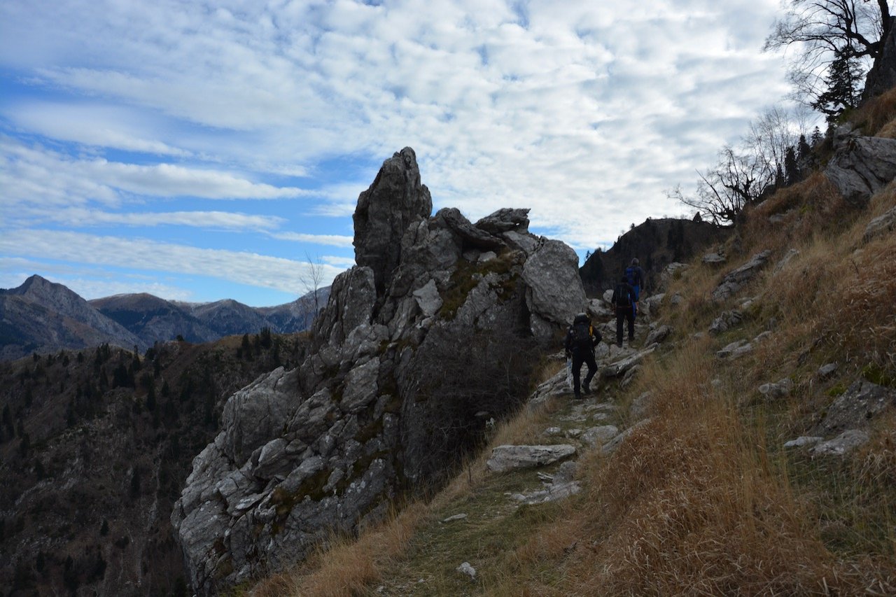 Tzoumerka mt / Stavros Hut - Xerakas - Skarpari (Acheloos river)