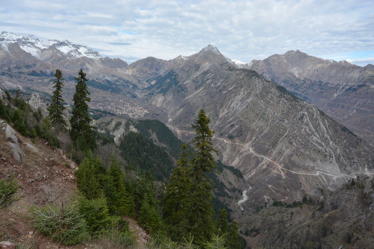 Tzoumerka mt / Stavros Hut - Xerakas - Skarpari (Acheloos river)