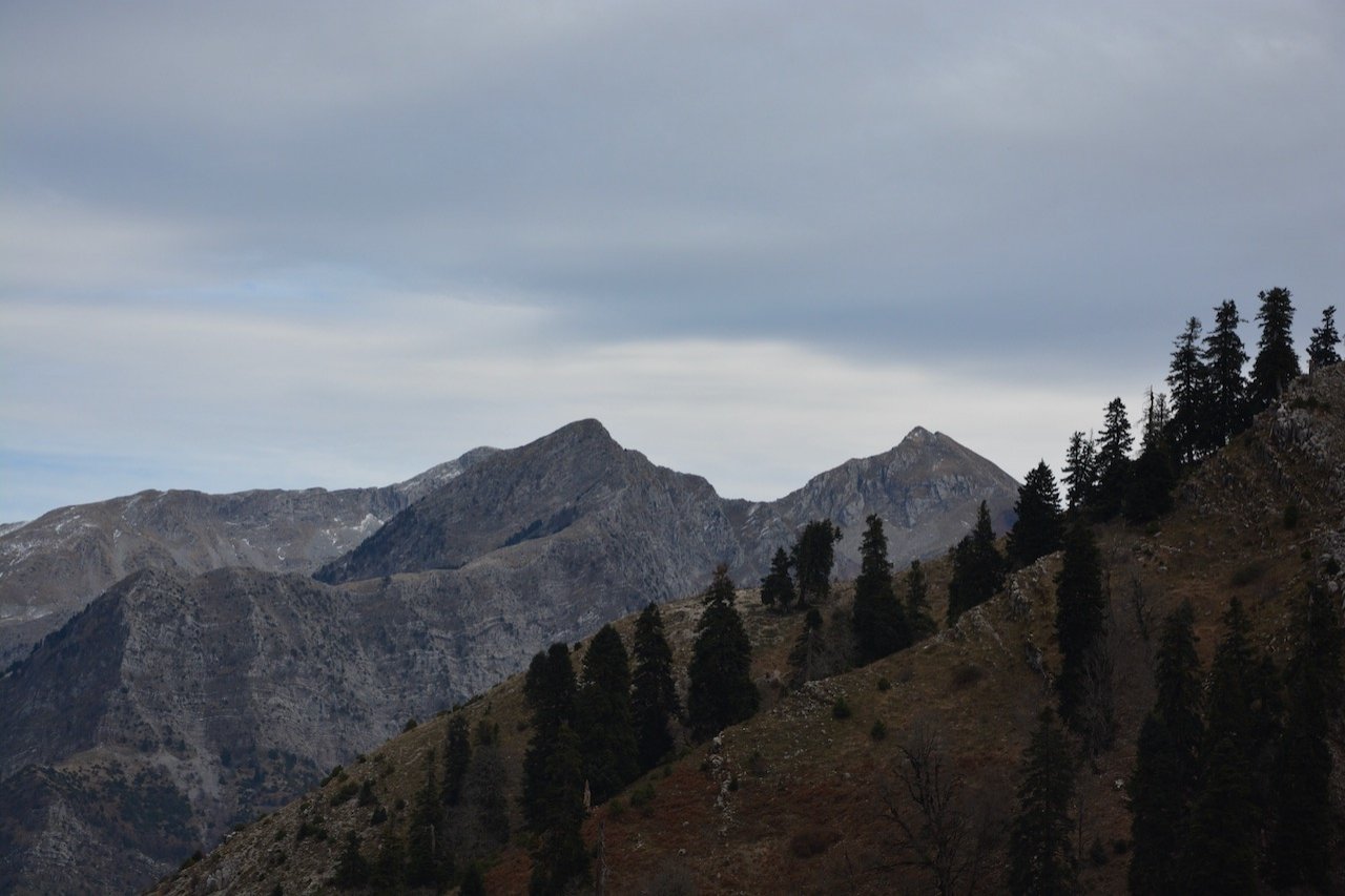 Tzoumerka mt / Stavros Hut - Xerakas - Skarpari (Acheloos river)