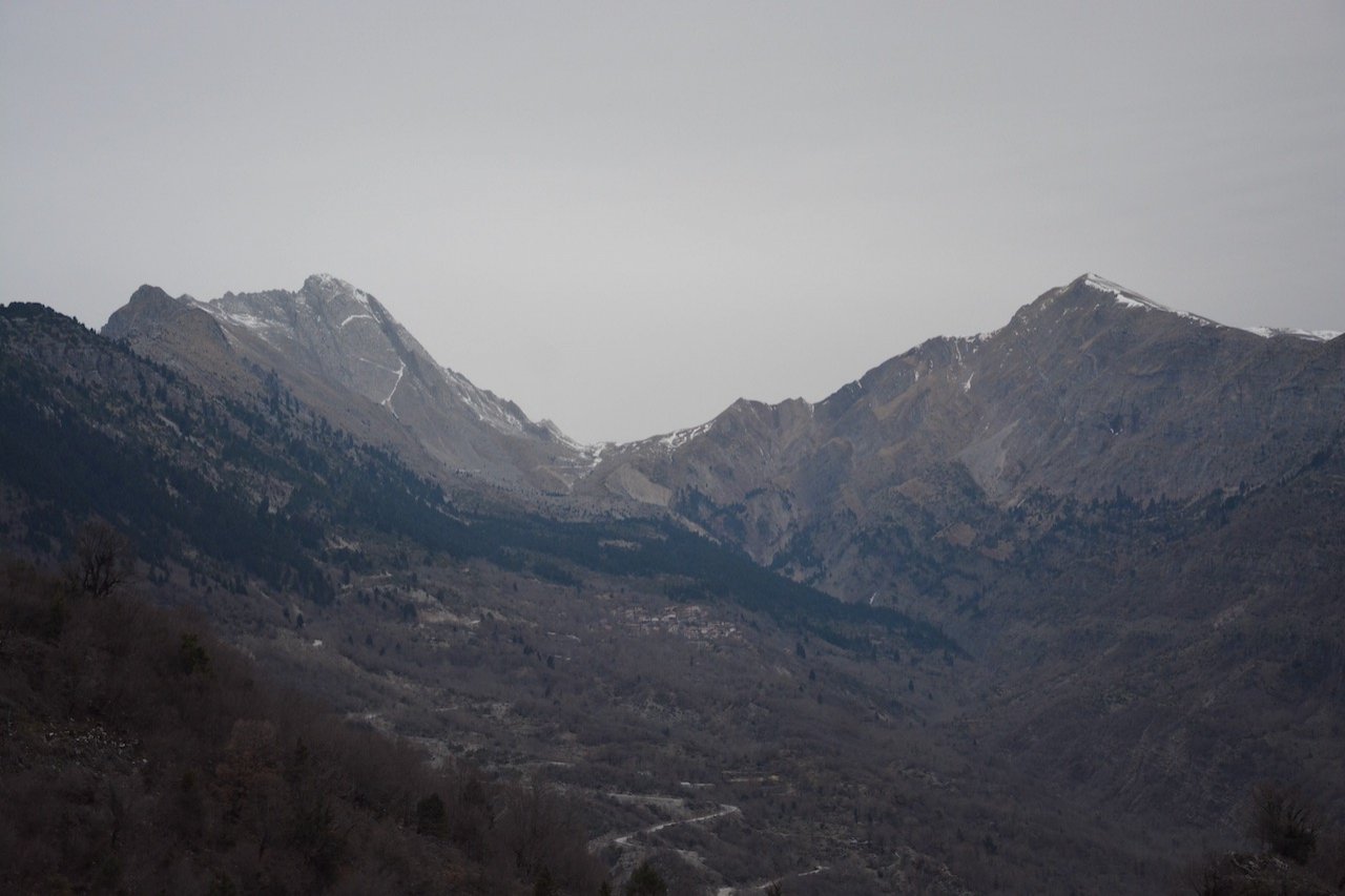 Tzoumerka mt / Stavros Hut - Xerakas - Skarpari (Acheloos river)