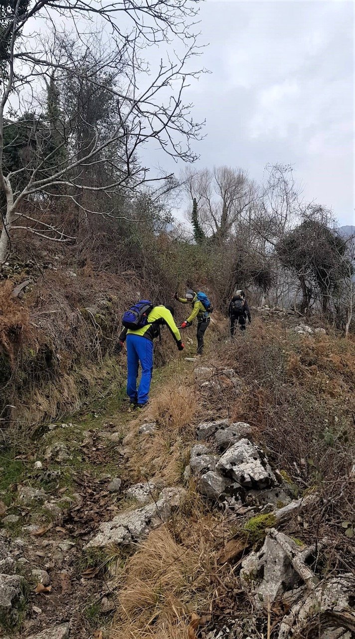 Southern Tzoumerka / Stavros Hut - Theodoriana - Souda waterfalls 