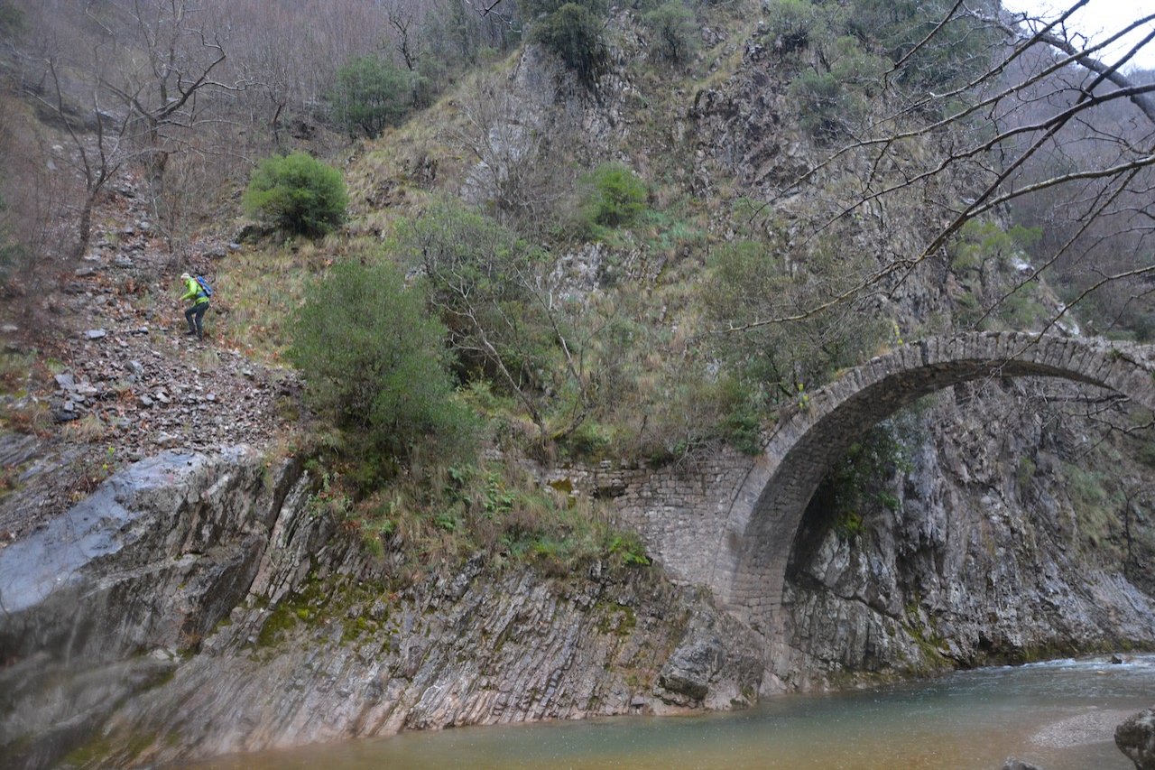 Σύνθεση μονοπατιών > Καλή Κώμη - Γέφυρα Κορακονησίου (στην εκβολή του Αρέντα ποταμού στον Αχελώο)