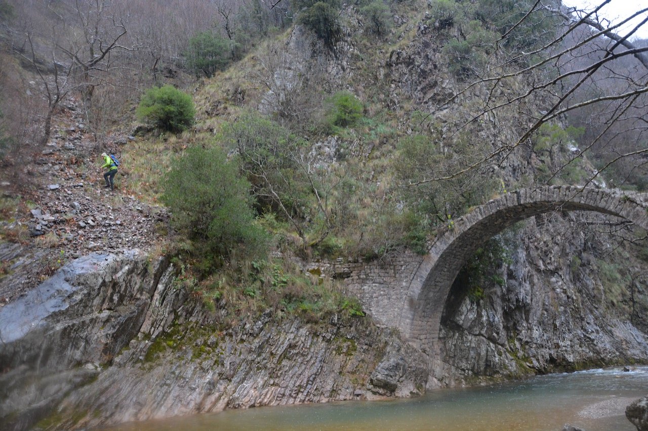 North Agrafa, Argithea / Locating the old path / Kali Komi to Korakonisi stone bridge 