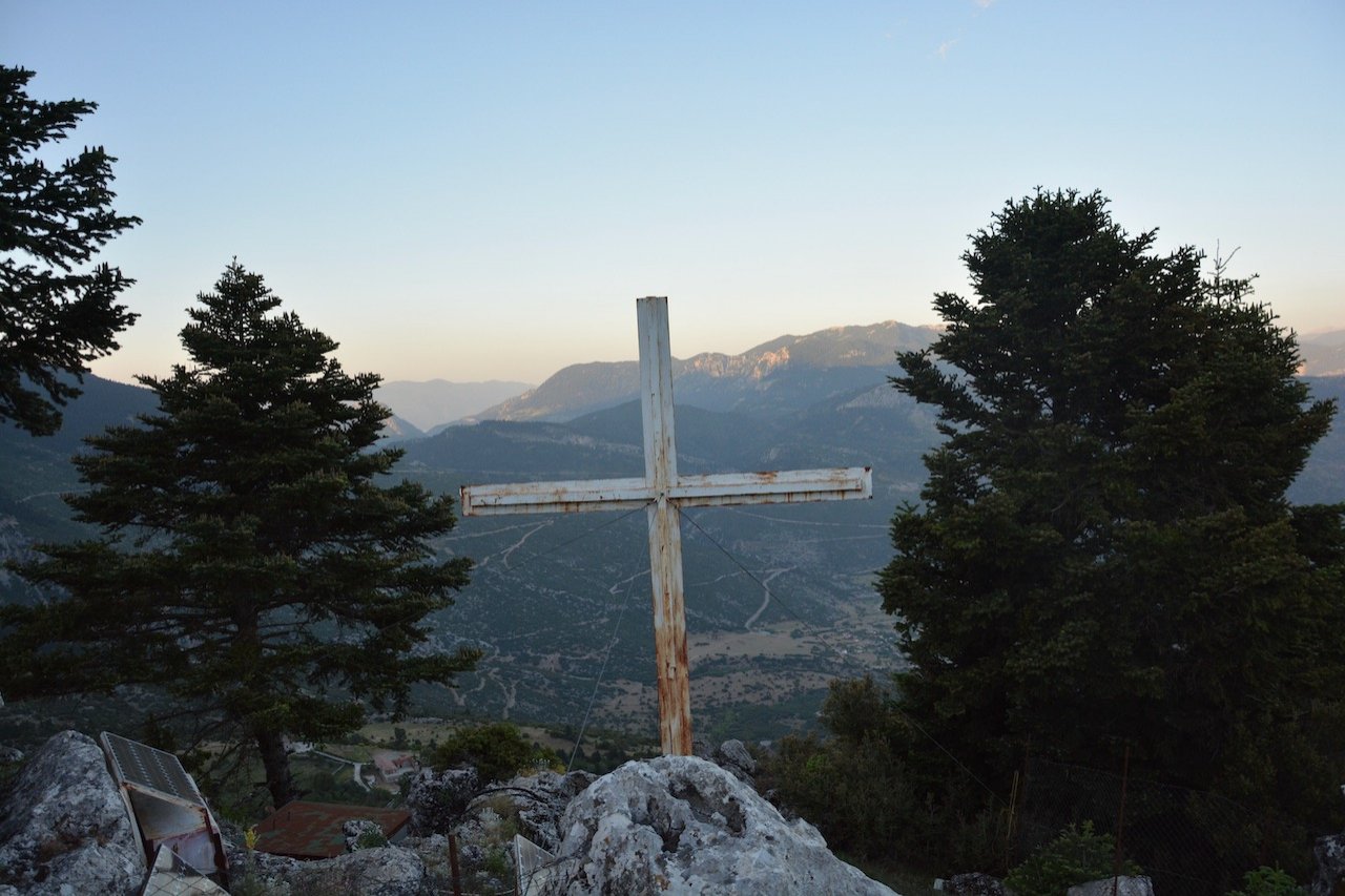 Εντοπισμός & καταγραφή της ενιαίας διαδρομής διάσχισης, Άμφισσα - Βίνιανη - Γκιώνα - Συκιά