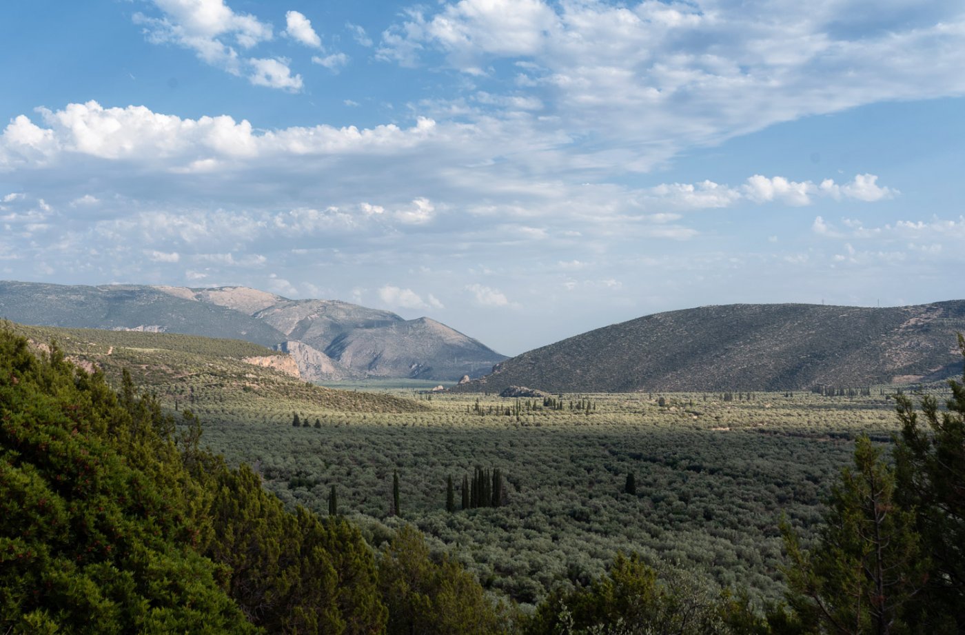 Locating the complete single trail crossing between Delphi - Amfissa