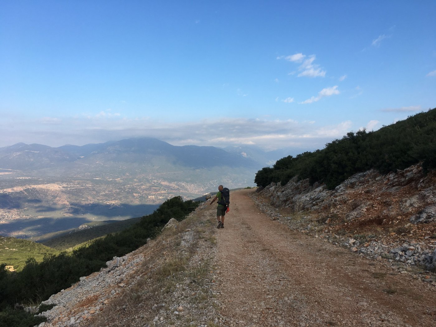 Locating the complete single trail crossing between Delphi - Amfissa