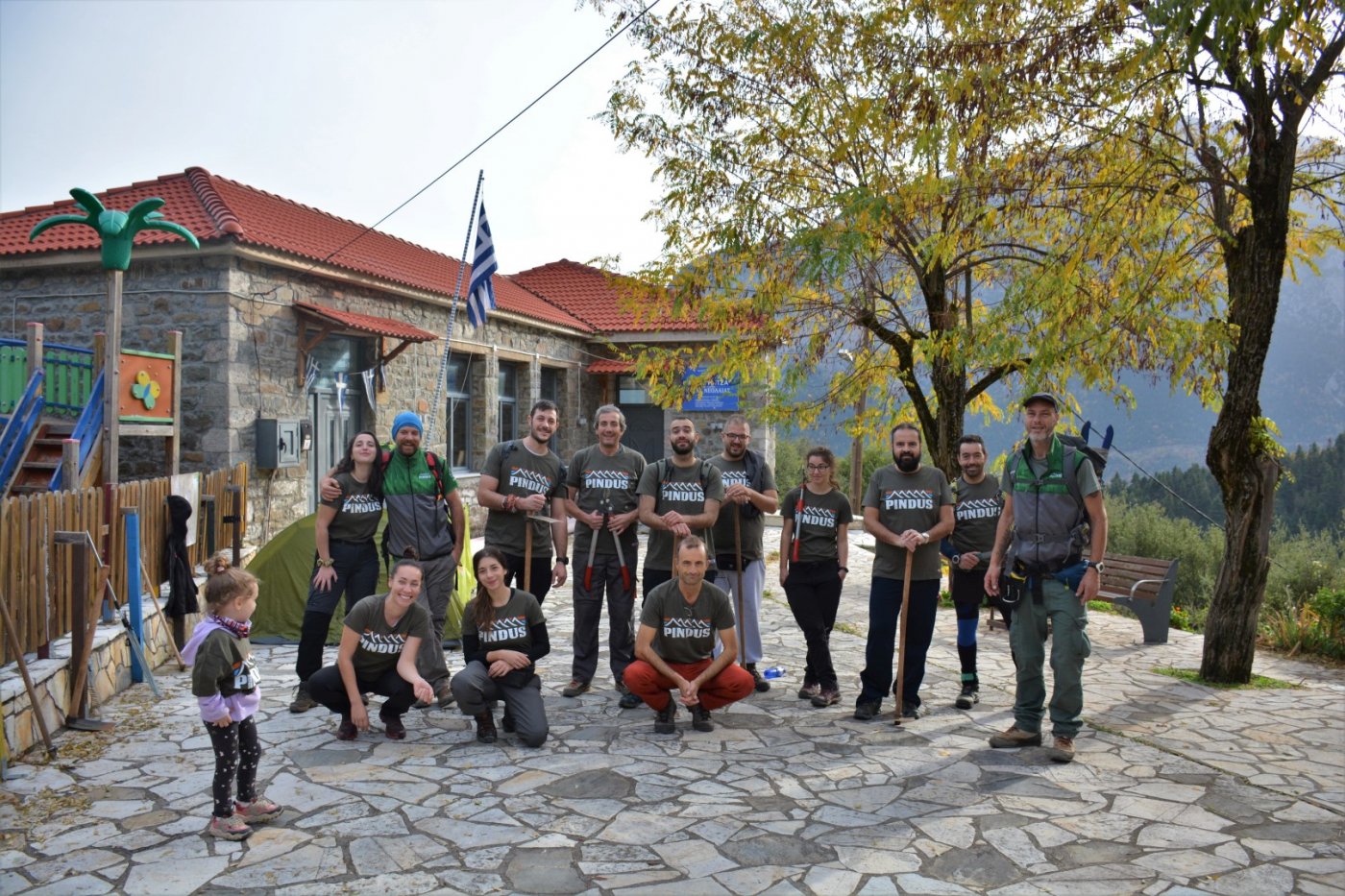 N.E. Vardousia / Opening the lost Mousounitsa - Sikia forest path / Pindus trail