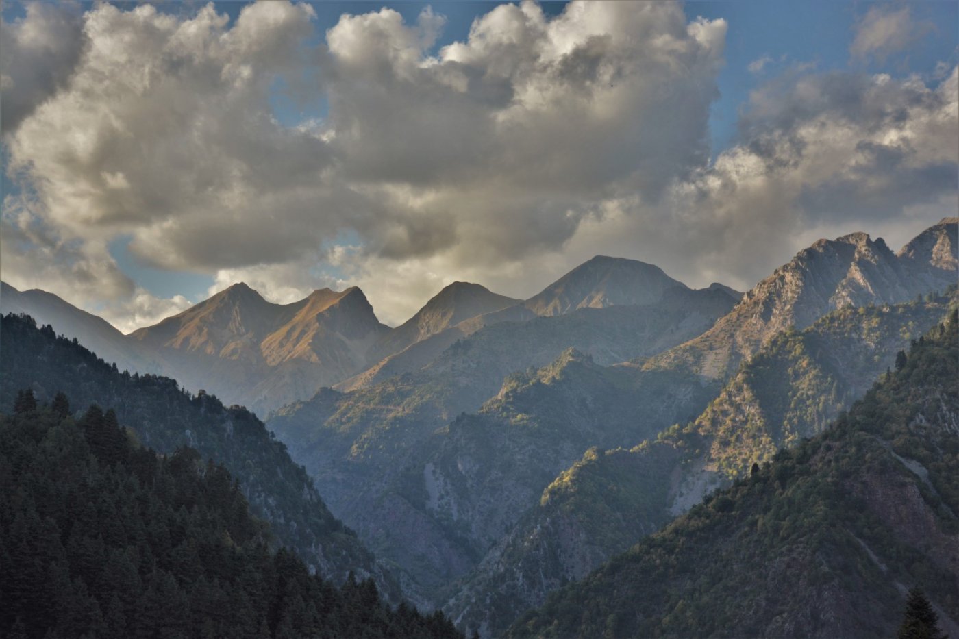 Western Agrafa, / Agrafiotis river (Karvasaras) - Epiniana - Asprorema 14km / Central Pindos