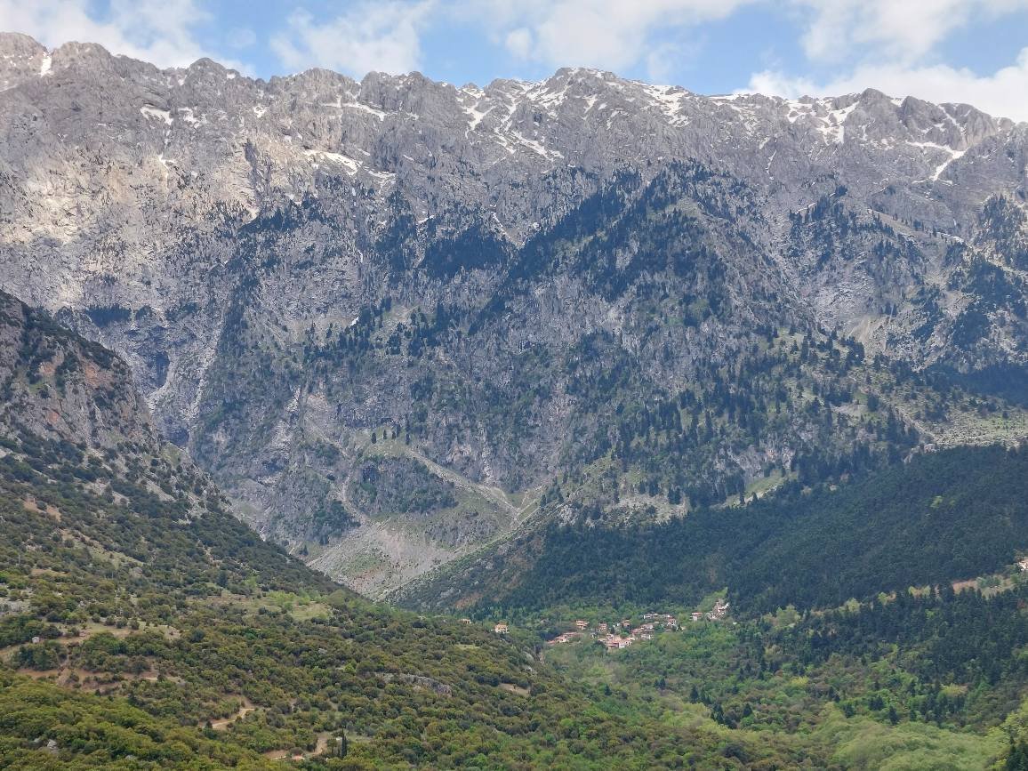 4ήμερο εθελοντισμού στο τμήμα Συκιά - Μόρνος - Κάτω Μουσουνίτσα μήκους 9χλμ