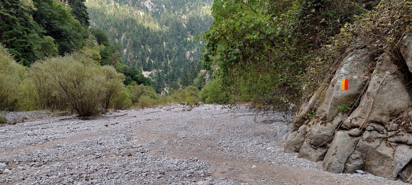 Ολοκληρώθηκε η σήμανση πορείας του Pindus Trail στη Γκιώνα