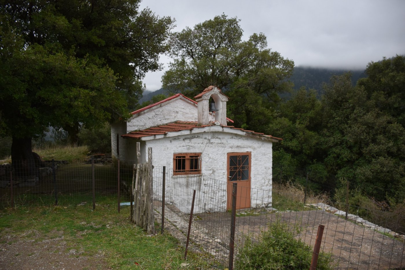 Αποτύπωση για την εκπόνηση της μελέτης και προσήμανση στο τμήμα Μάραθος - Καρβασαράς των Αγράφων.