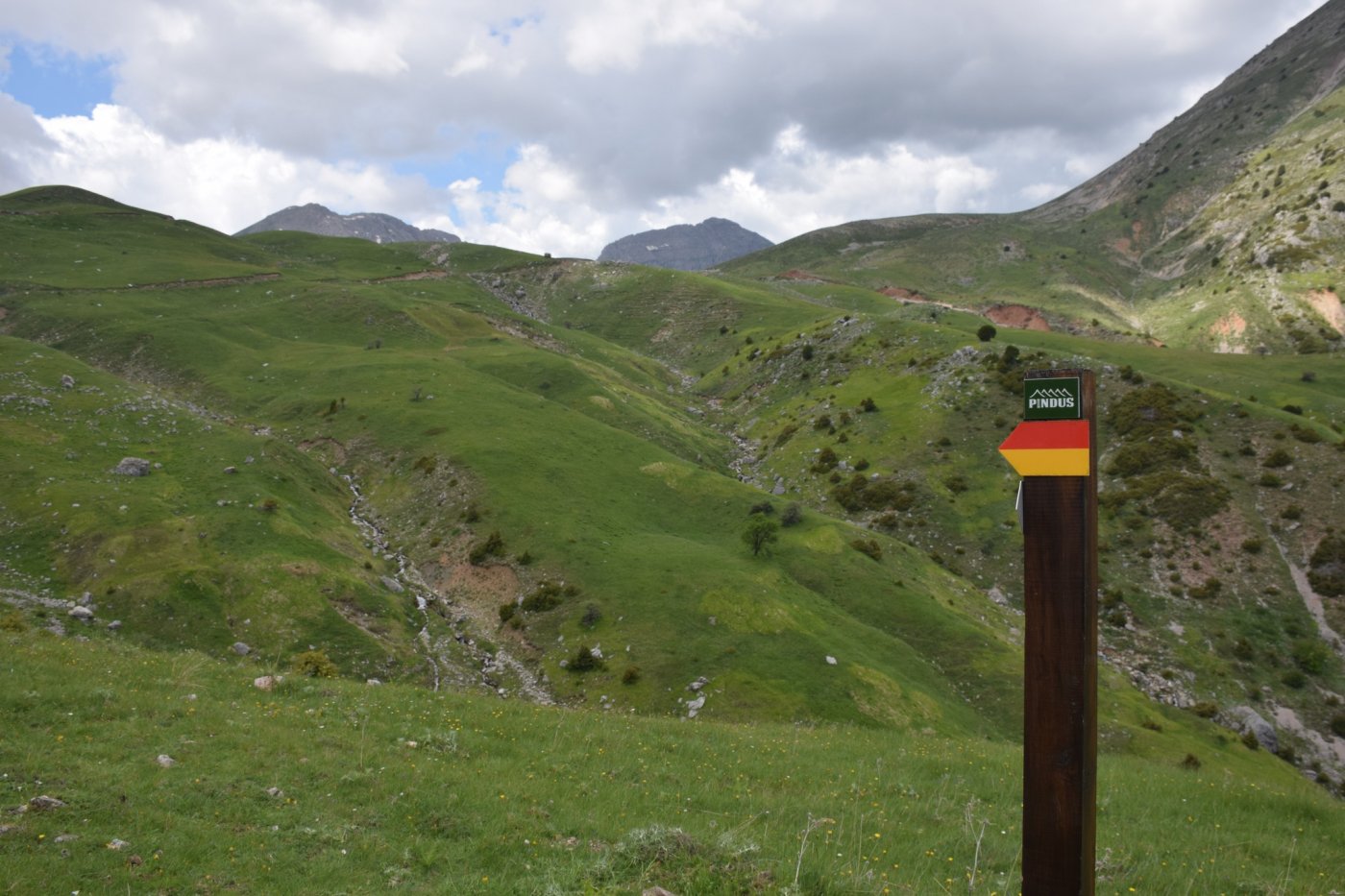 Volunteer Work on the Vardousia Crossing Trail