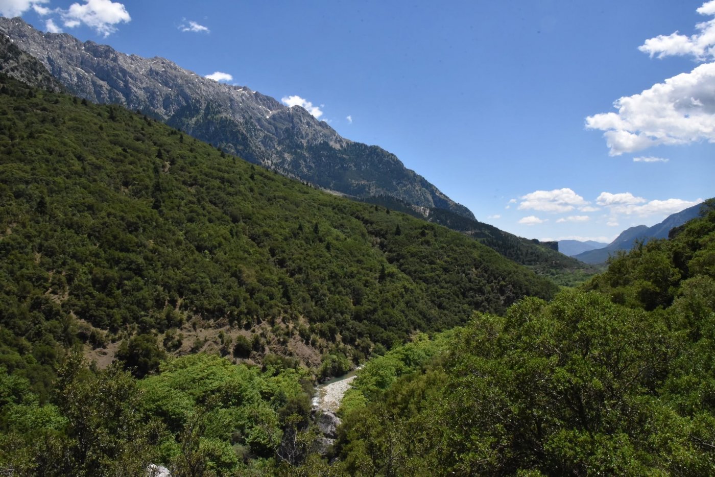 Στο μονοπάτι του Μόρνου με τους εθελοντές των Dorian Paths
